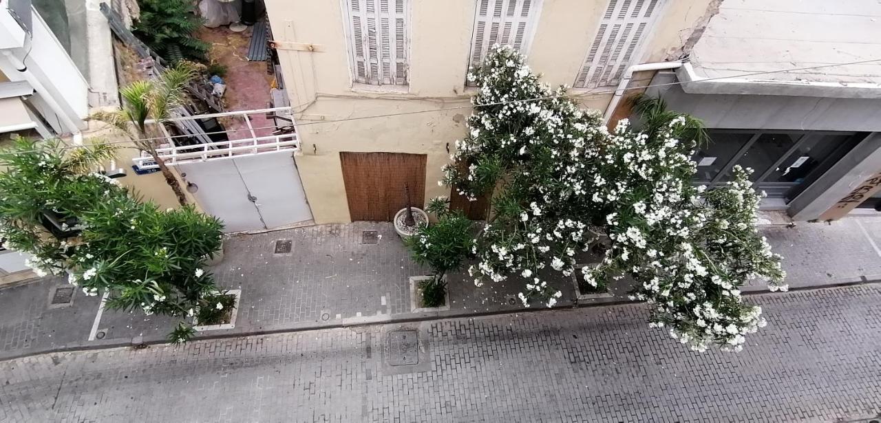 Shared Rooms Near Acropolis And Monastiraki Афины Экстерьер фото